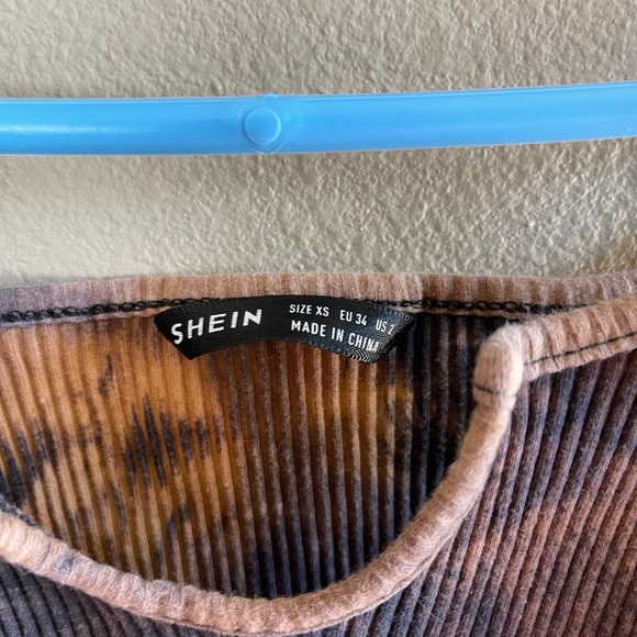 Shein XS brown marbled crop tank top - Picture 2 of 3